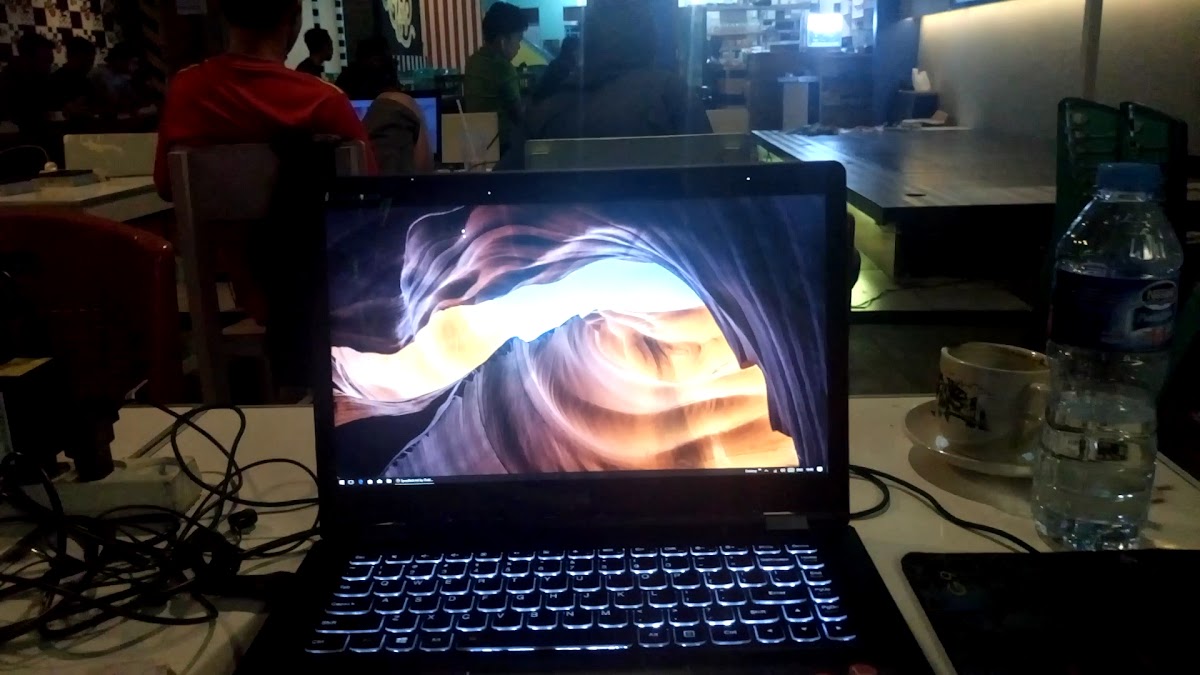 Cafe RAZA Photo 2