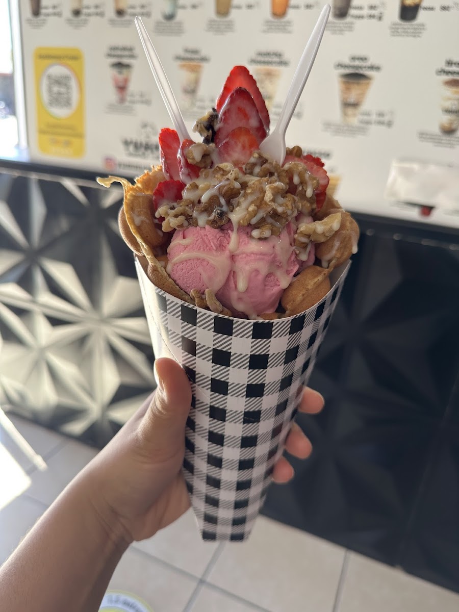 Yummy Waffle Photo 4
