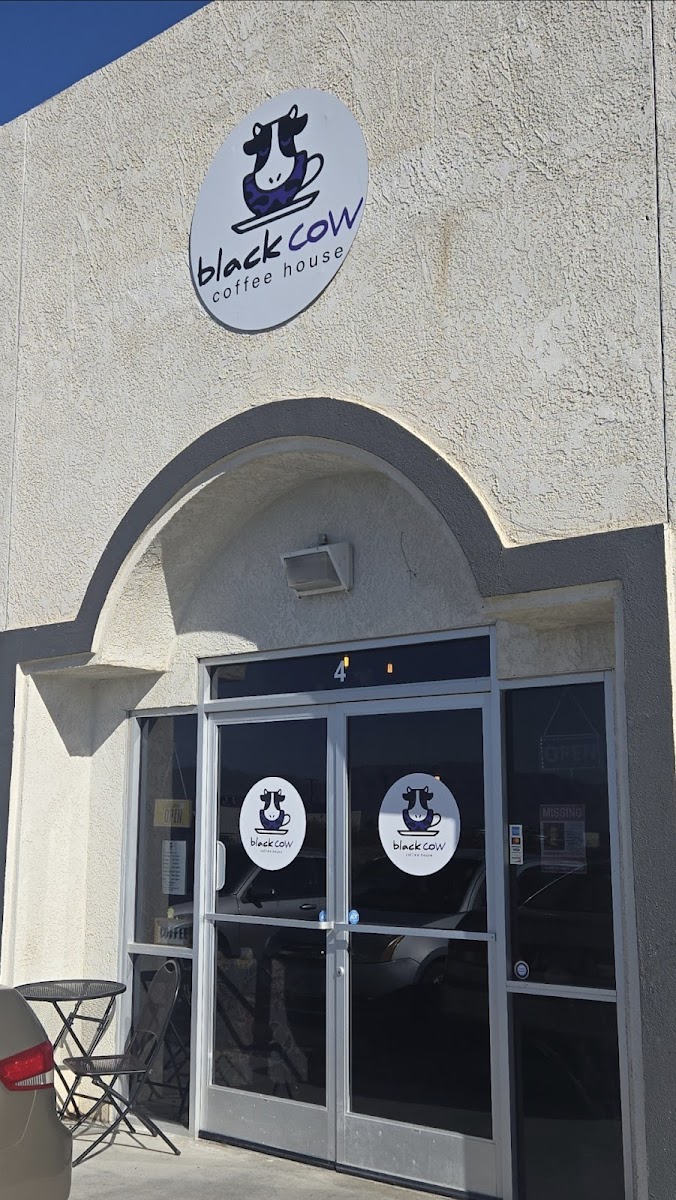 Black Cow Coffee House Photo 3