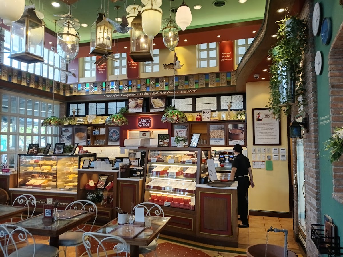 Cafe Mary Grace - Enchanted Kingdom Photo 10