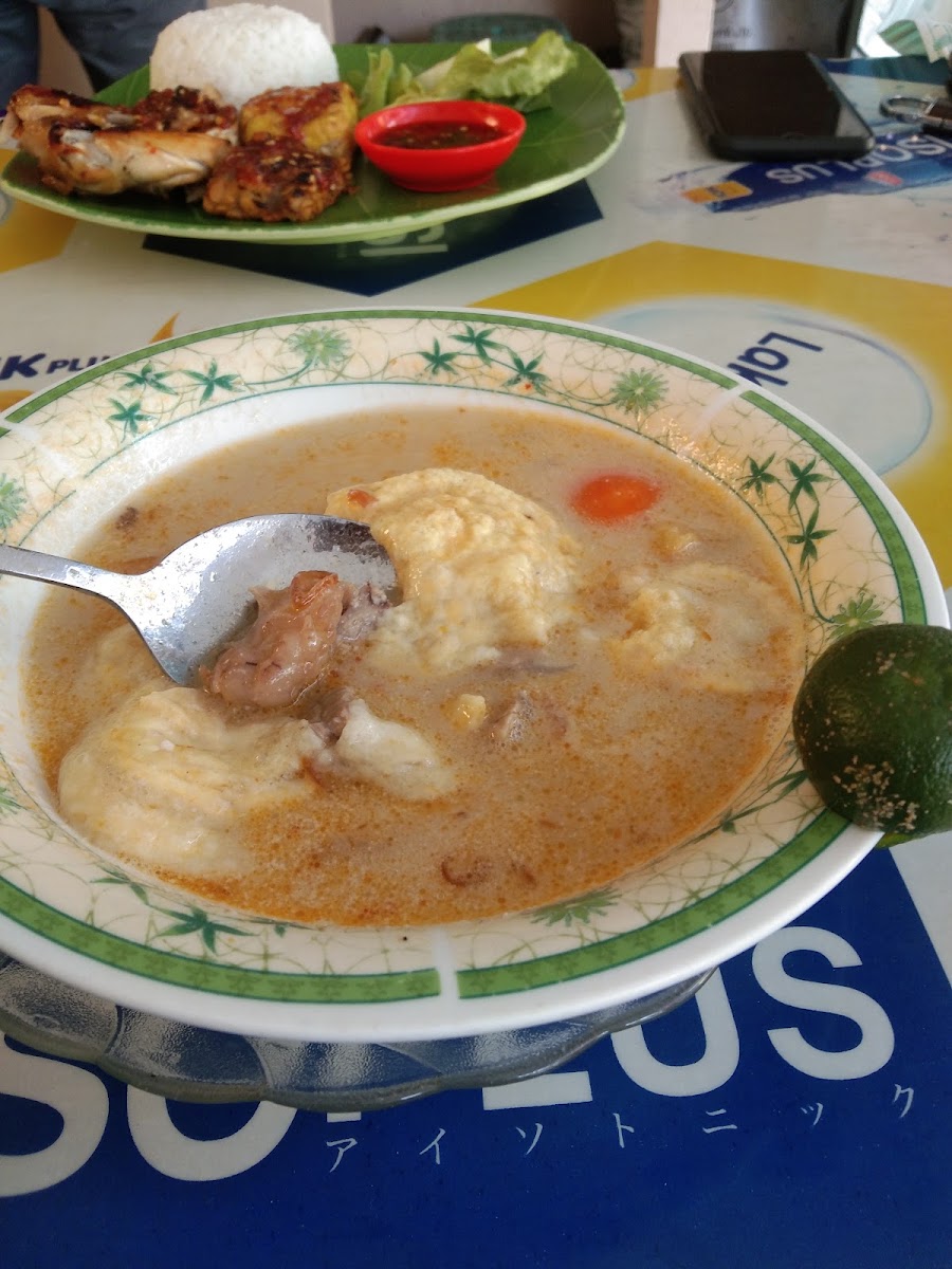 Ayam Penyet Bu Ida Photo 4