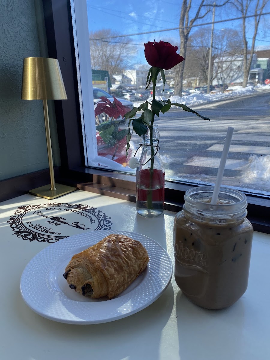 Angélique French Café Photo 8