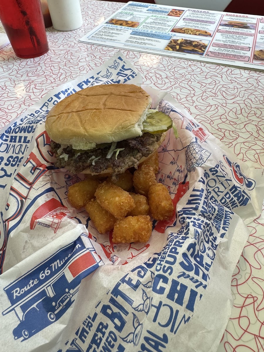 Boomarang Diner Photo 3