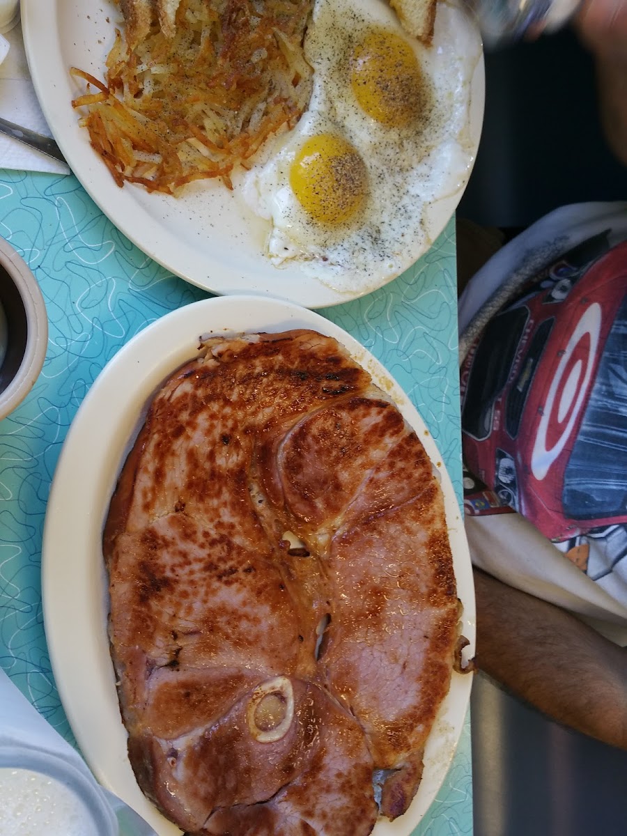 Boomarang Diner Photo 8