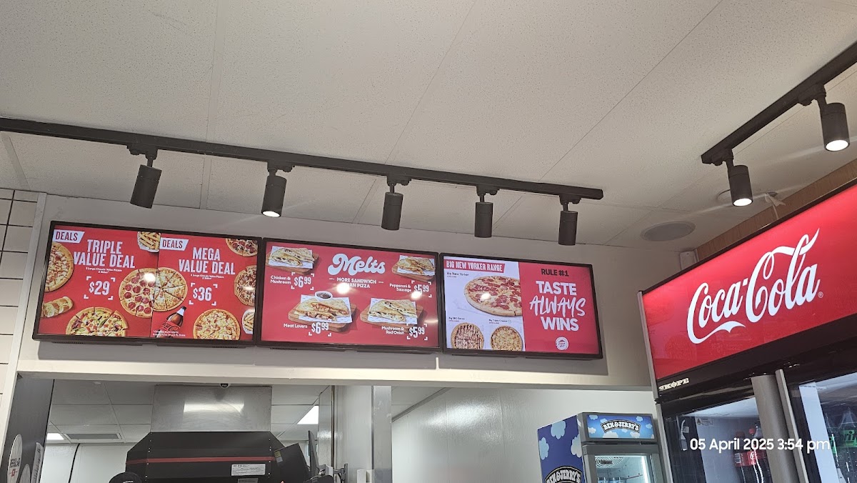 Pizza Hut Oamaru Photo Menu 7