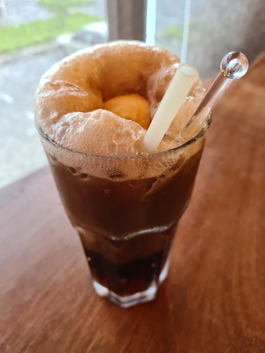 CA Coffee & Pastries Photo 8