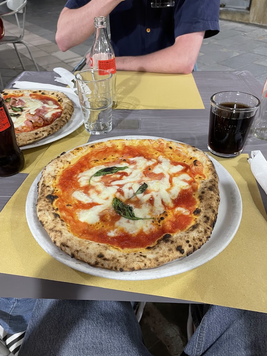 Leucosia Bar Pizzeria