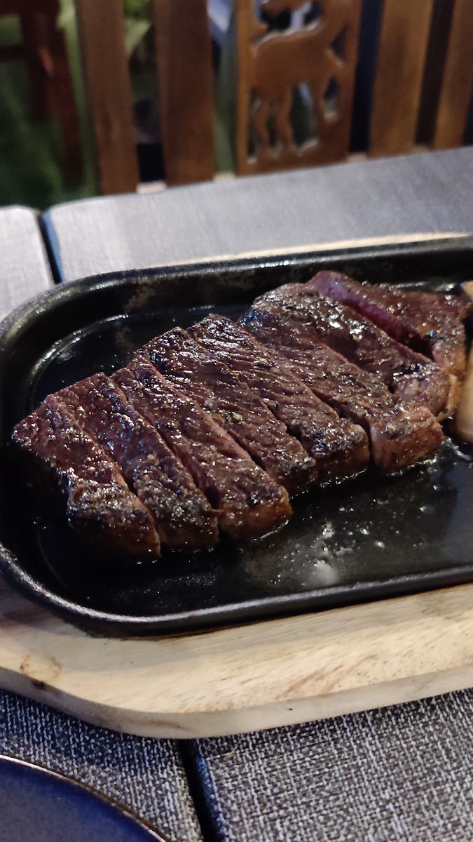 Beef Town Eatery & Grill Hua-Hin Photo 2
