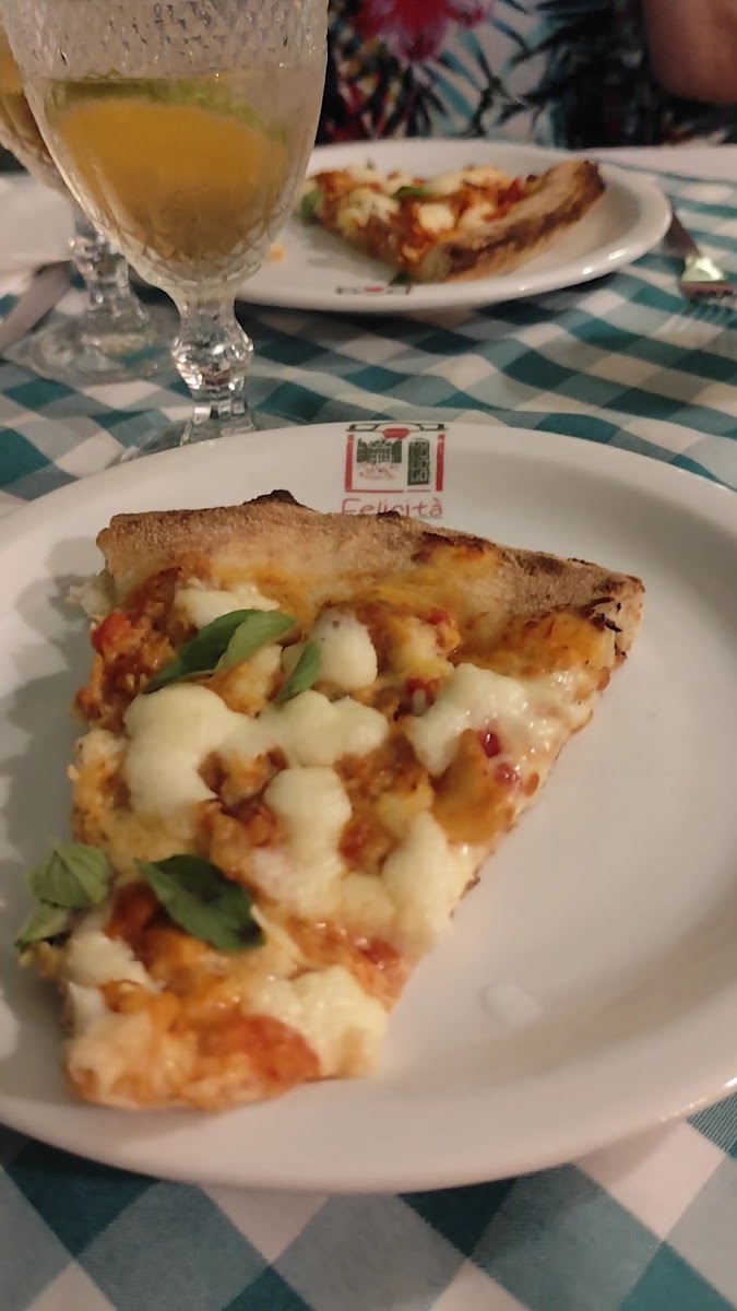 Felicita Pizzeria e Cucina Artigianale - Caraguatatuba Photo 2