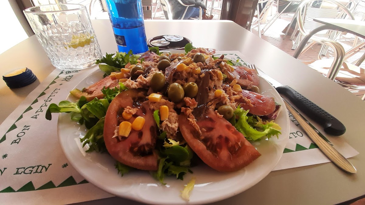 FAMILY & CAFÉ Photo 10