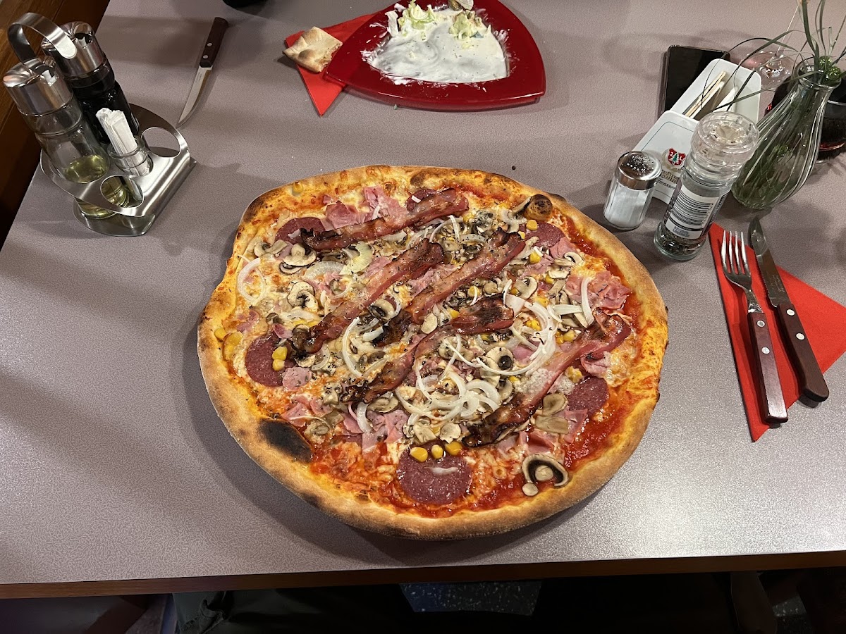 Pizzeria Bosporus Photo 3