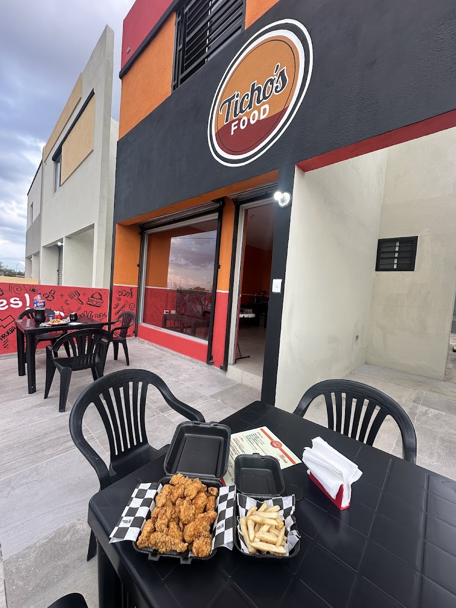 Ticho’s Food