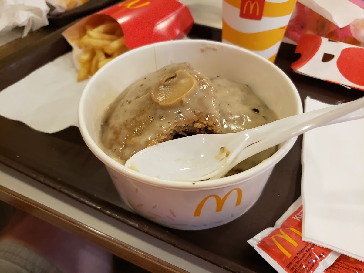 McDonald's SM Aura Photo 7