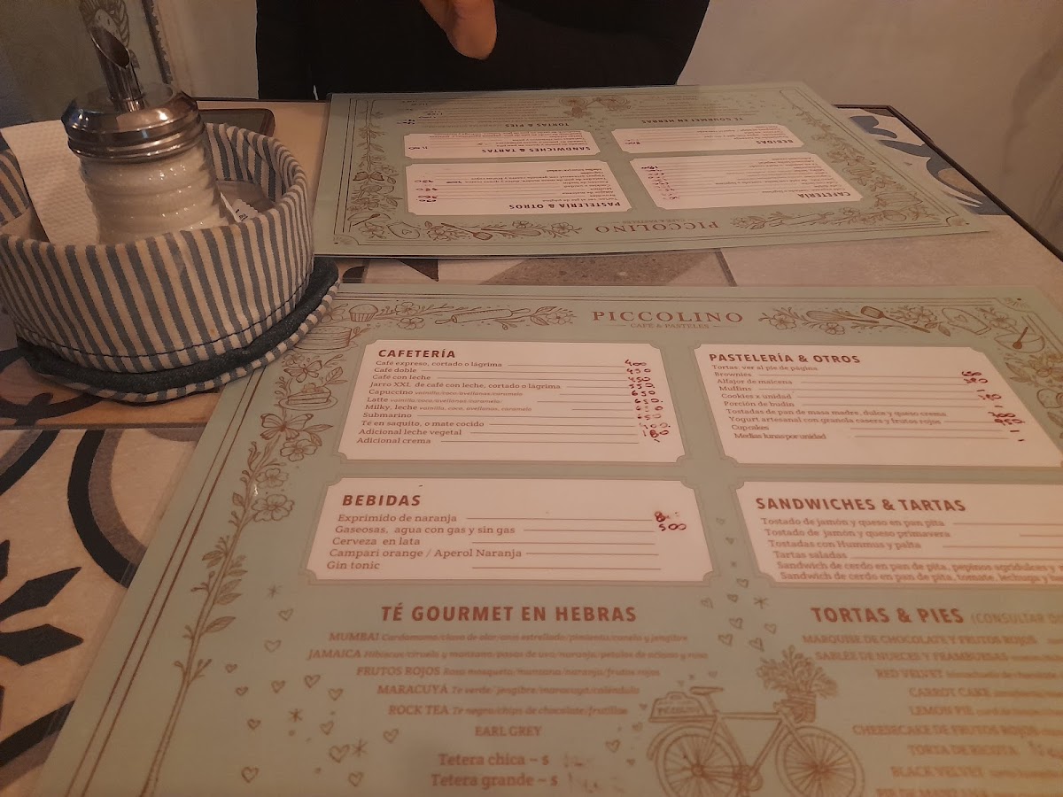 Piccolino - Café & Pasteles Photo Menu 1