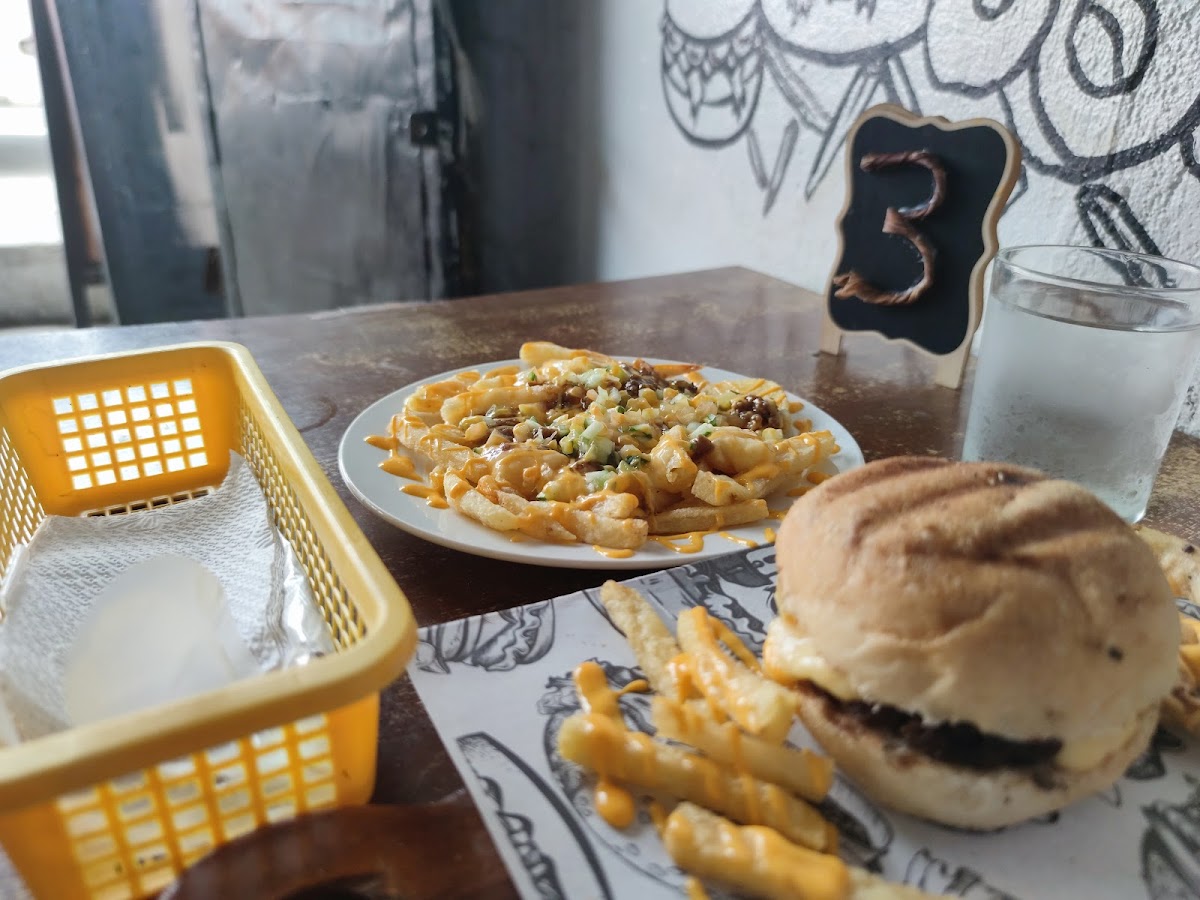 A-Delpha's Burger Photo 9