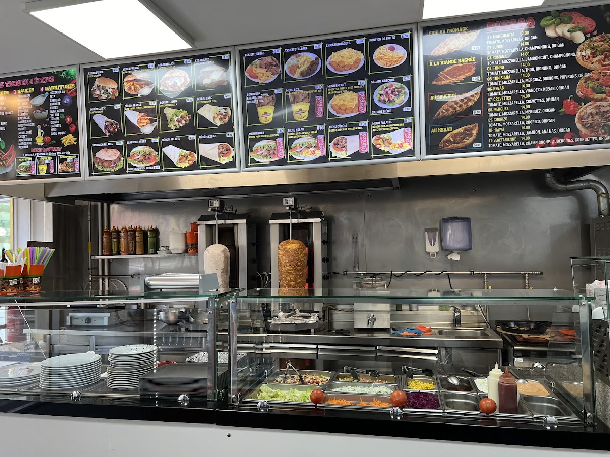 Istanbul Kebab Rolle Photo 3