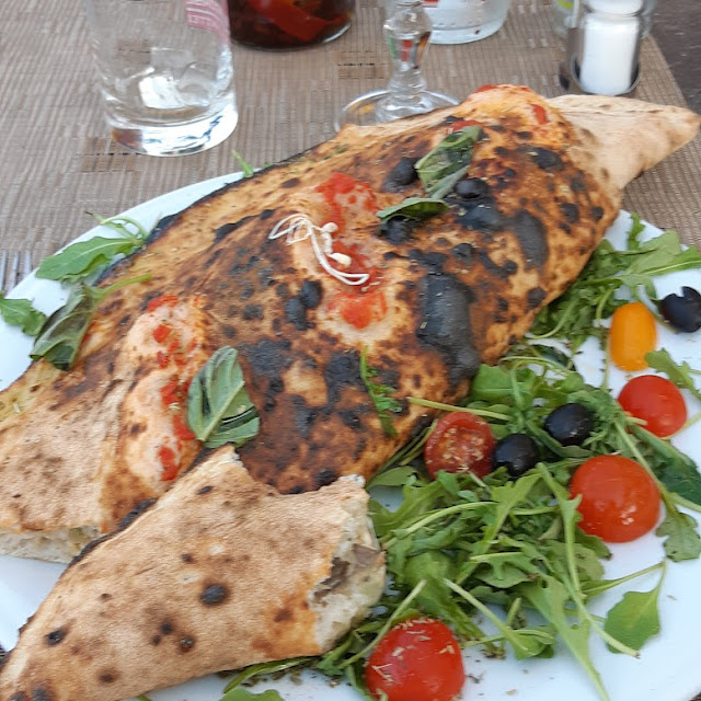 Calzone