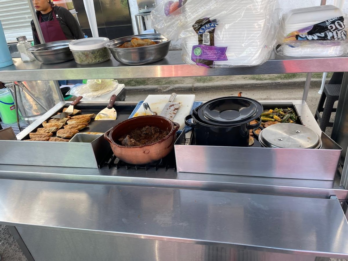 Tacos de birria AND MORE Photo 10