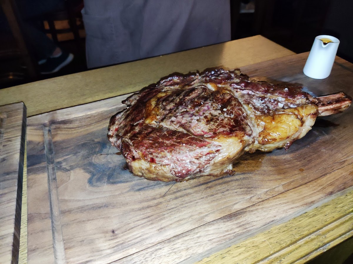 Little London / Bar & Grill Photo 8