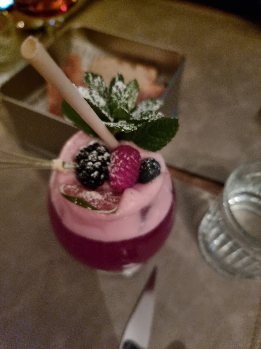 Little London / Bar & Grill Photo 9
