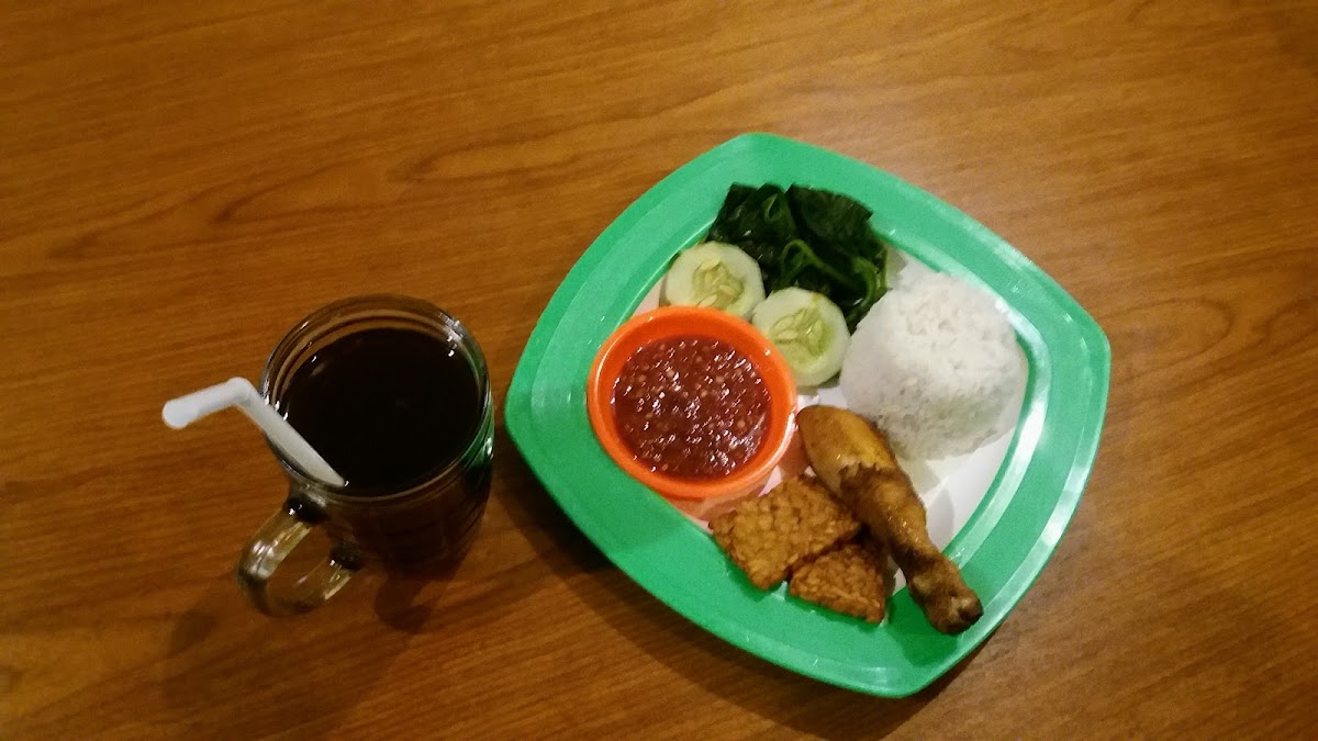 Sego Tempong & Sego Goreng Warong Hijo Photo 6