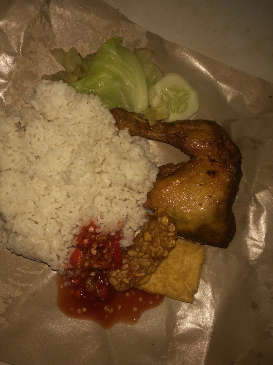 Sego Tempong & Sego Goreng Warong Hijo Photo 8
