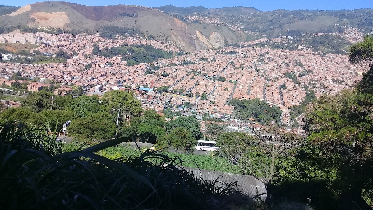 La Casa del Comando #1