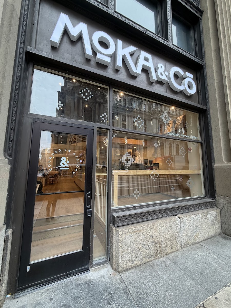 Moka & Co