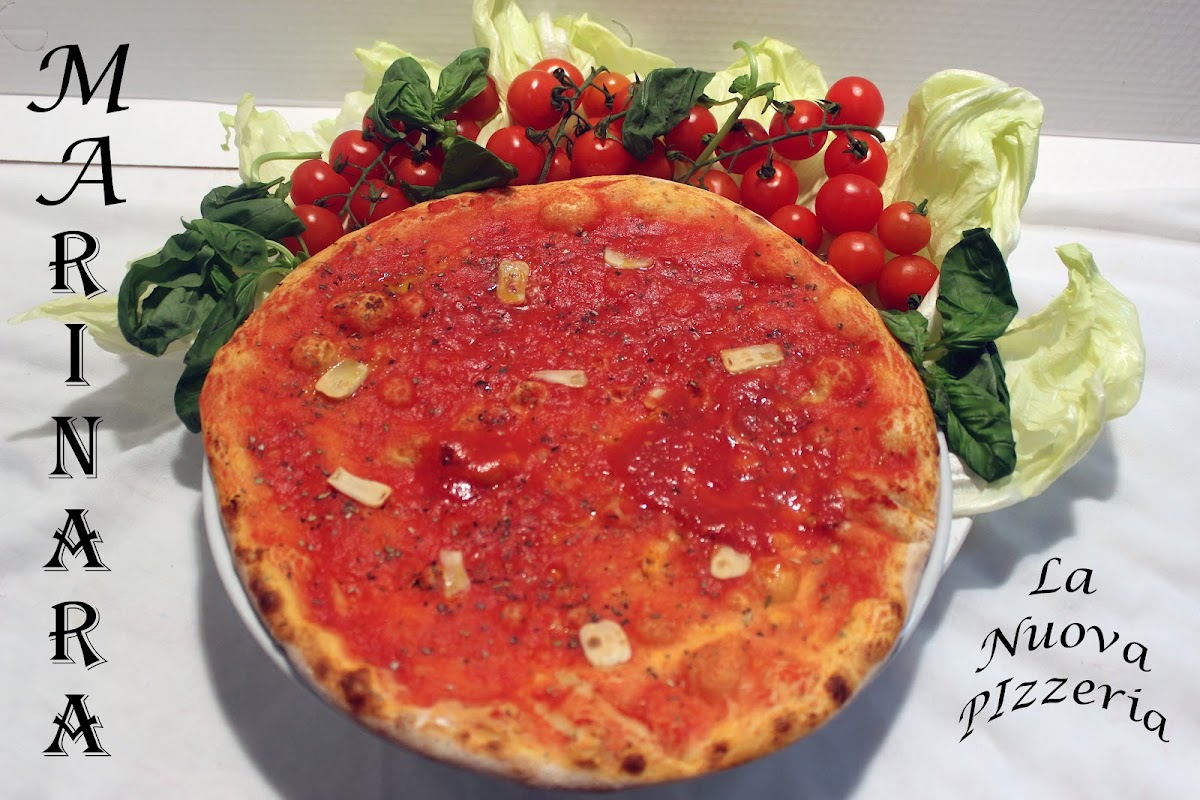 La Nuova Pizzeria Photo 5