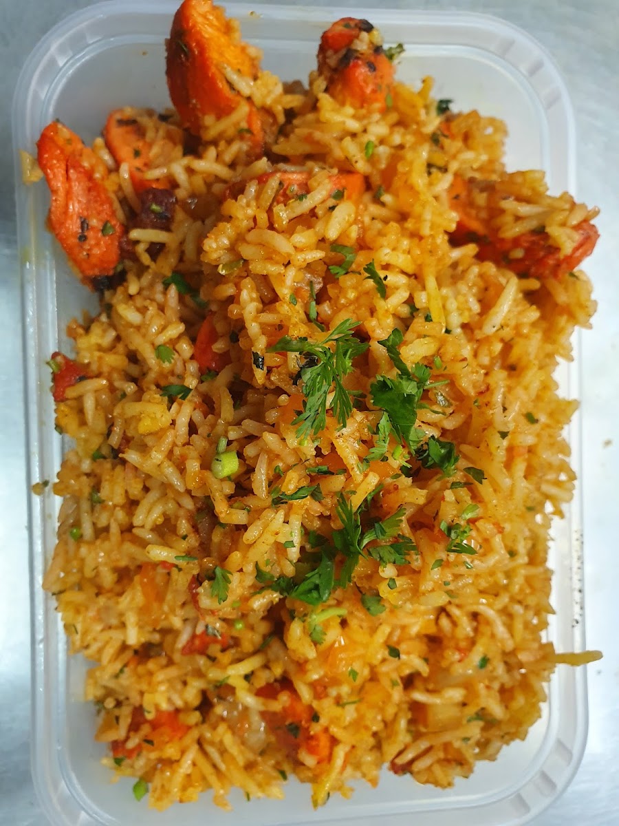 Isha Spice Nepali And Indian Takeaway Photo 4