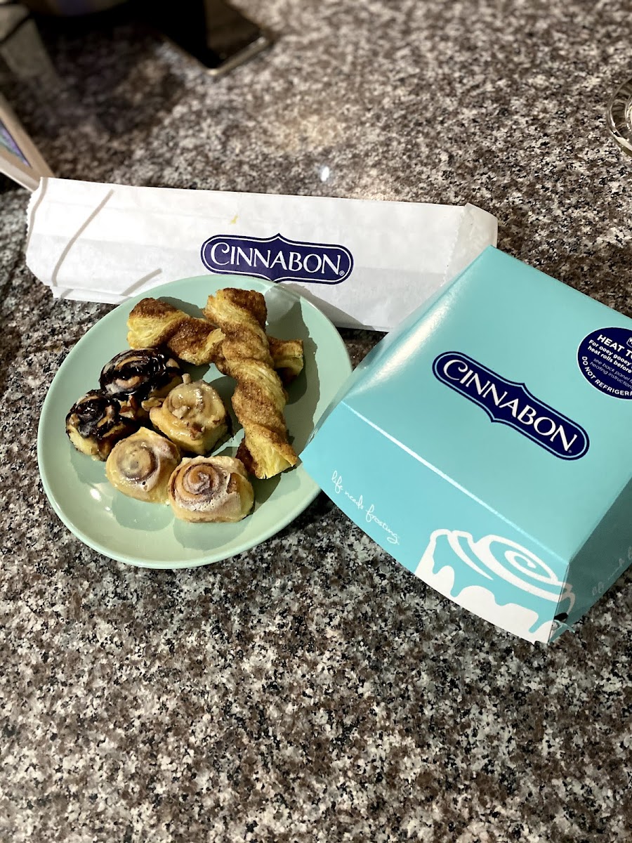 Cinnabon Eastgate Photo 9