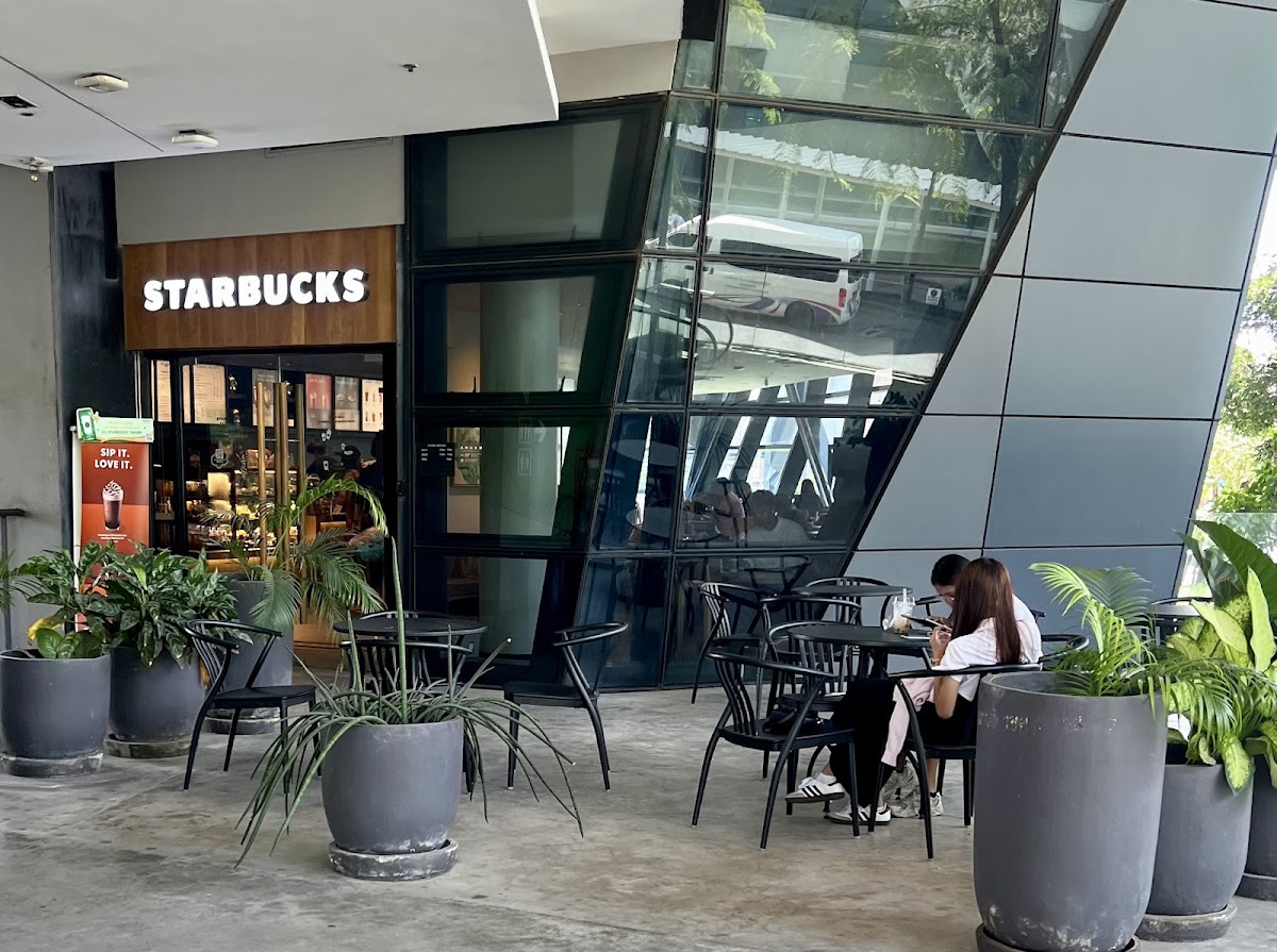 Starbucks (BU)