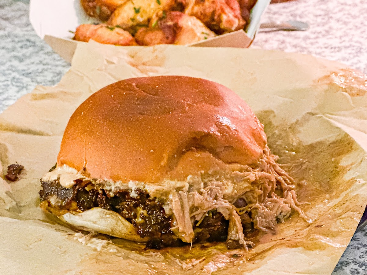 CR Smash Burger Photo 3