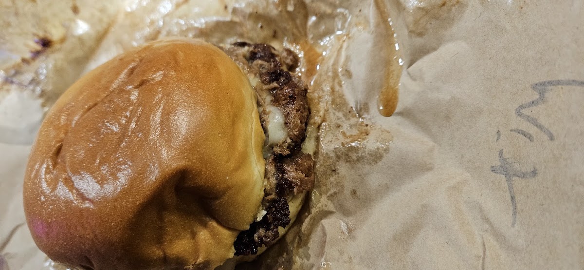 CR Smash Burger Photo 6