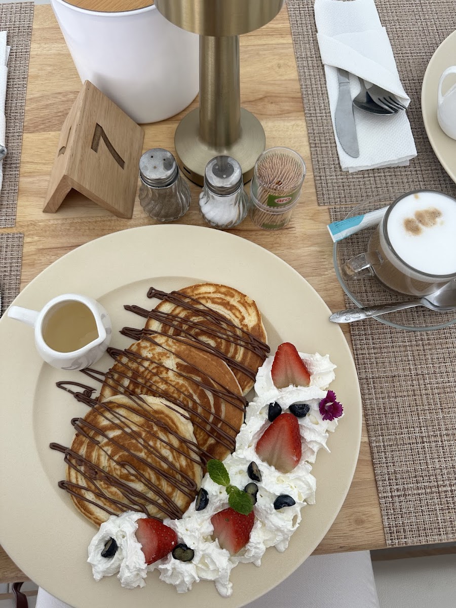 Dream brunch patong Photo 6
