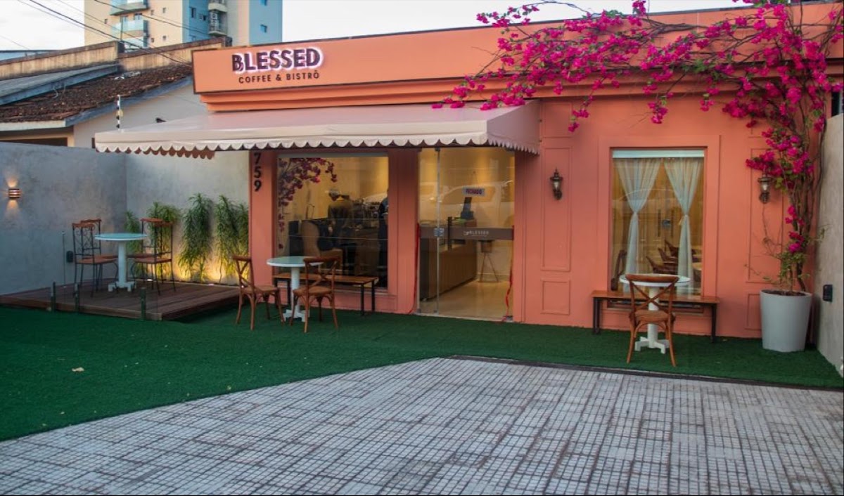 BlessedCoffee&Bistrô
