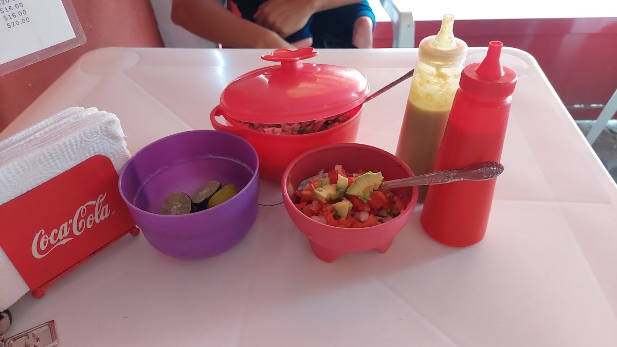 TACOS LUIS Photo 6
