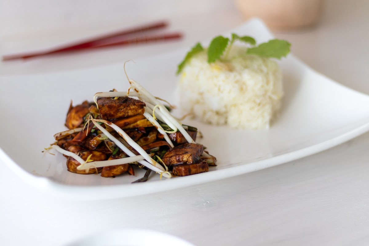 Asia HOT WOK Photo 6