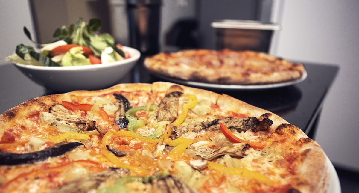 dieci Pizza Kurier Zug-Baar Photo 2
