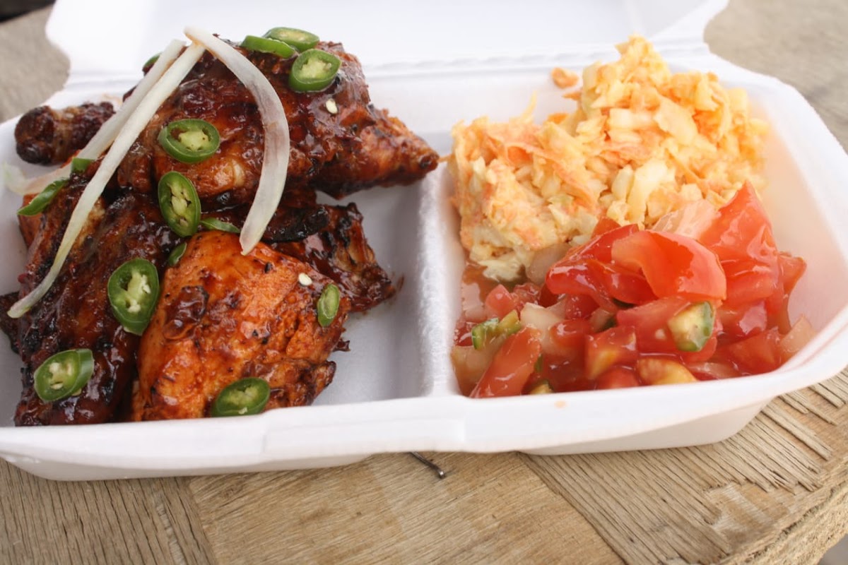 Tumelo's kitchen olievenhoutbosch ext 13 Photo 10