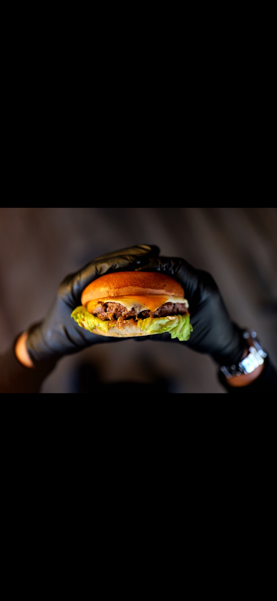 Corner Burger Photo 9
