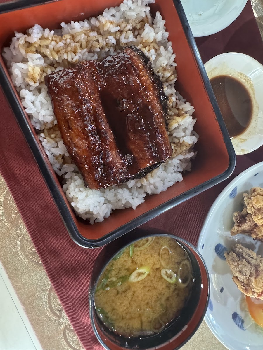 Hanamichi Japanese Restaurant Photo 7