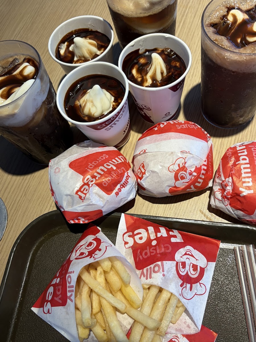 Jollibee XRC Square - Montaña, Montalban Photo 10