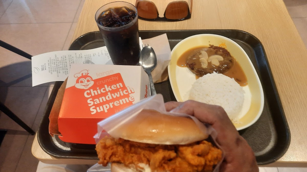 Jollibee XRC Square - Montaña, Montalban Photo 9