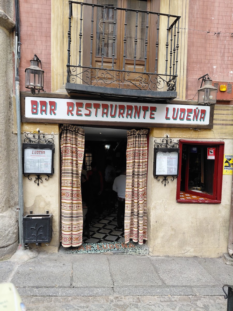 Bar Ludeña Photo 3