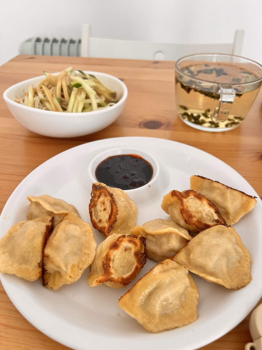 Li’s Raviolis Chinois - Léon Blum Photo 3