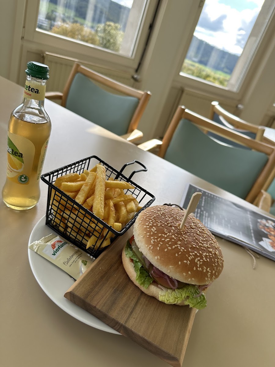 Salut breakfast lunch & coffee Photo 6
