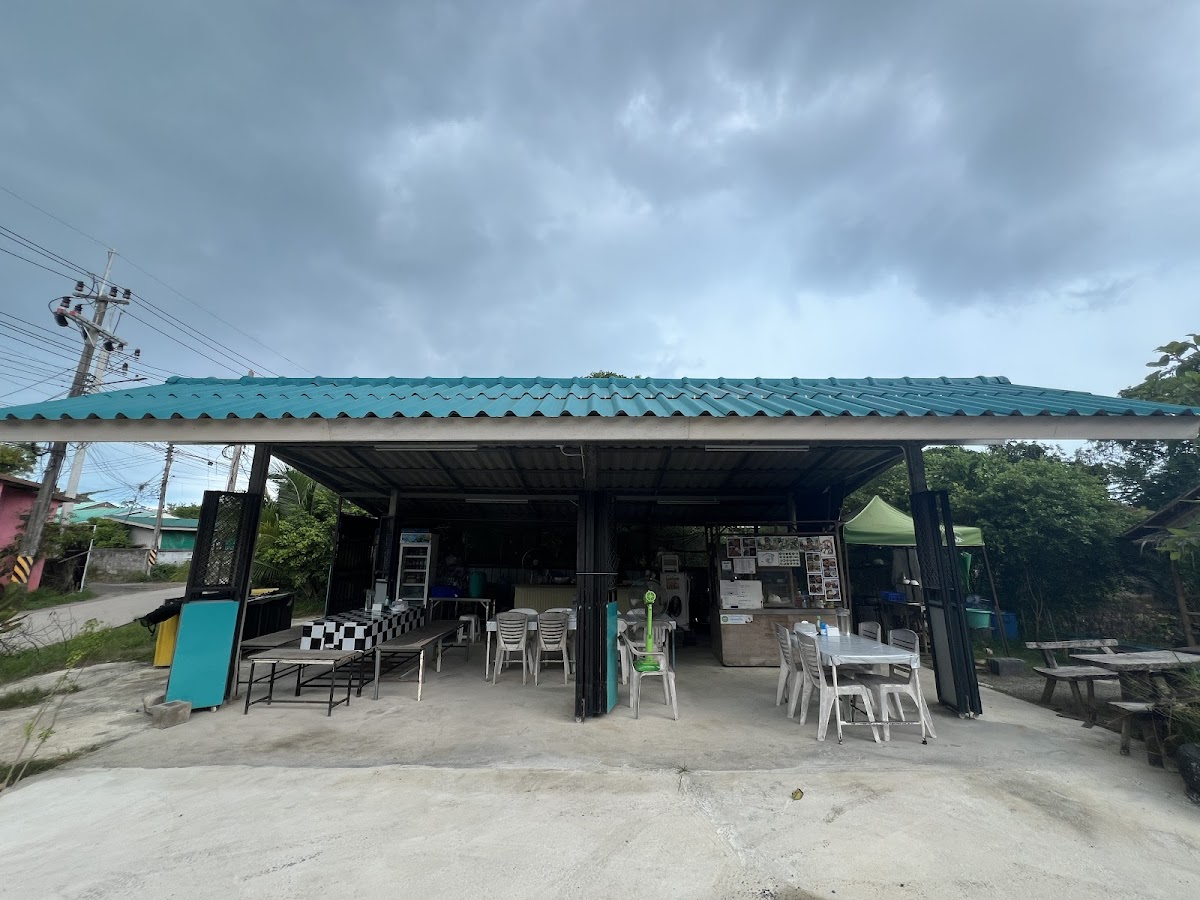 ก๋วยเตี๋ยวแปะบูรณ์ ราดหน้ายอดผัก - บางปอ 4 เกาะสมุย (Noodle Bang Po 4) Photo 3