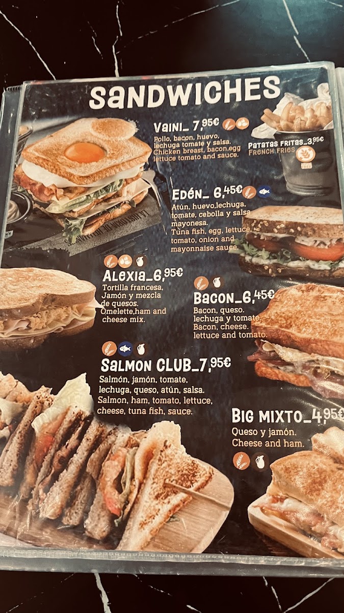 Vaini Club Photo Menu 4