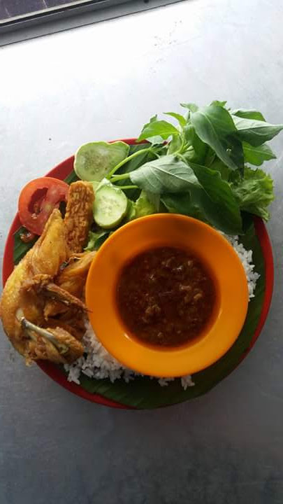 Nasi Ayam Warkam ayu mj Photo 3